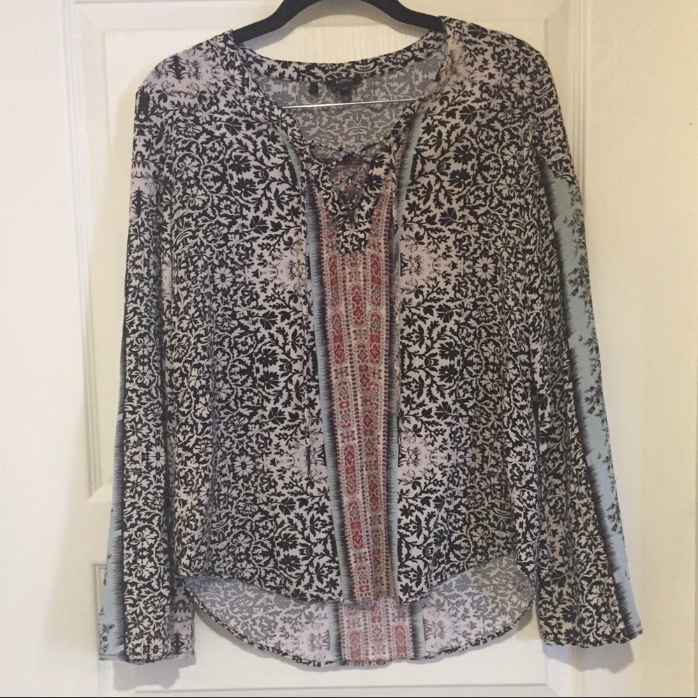 Buffalo | Women’s Top Size S/P